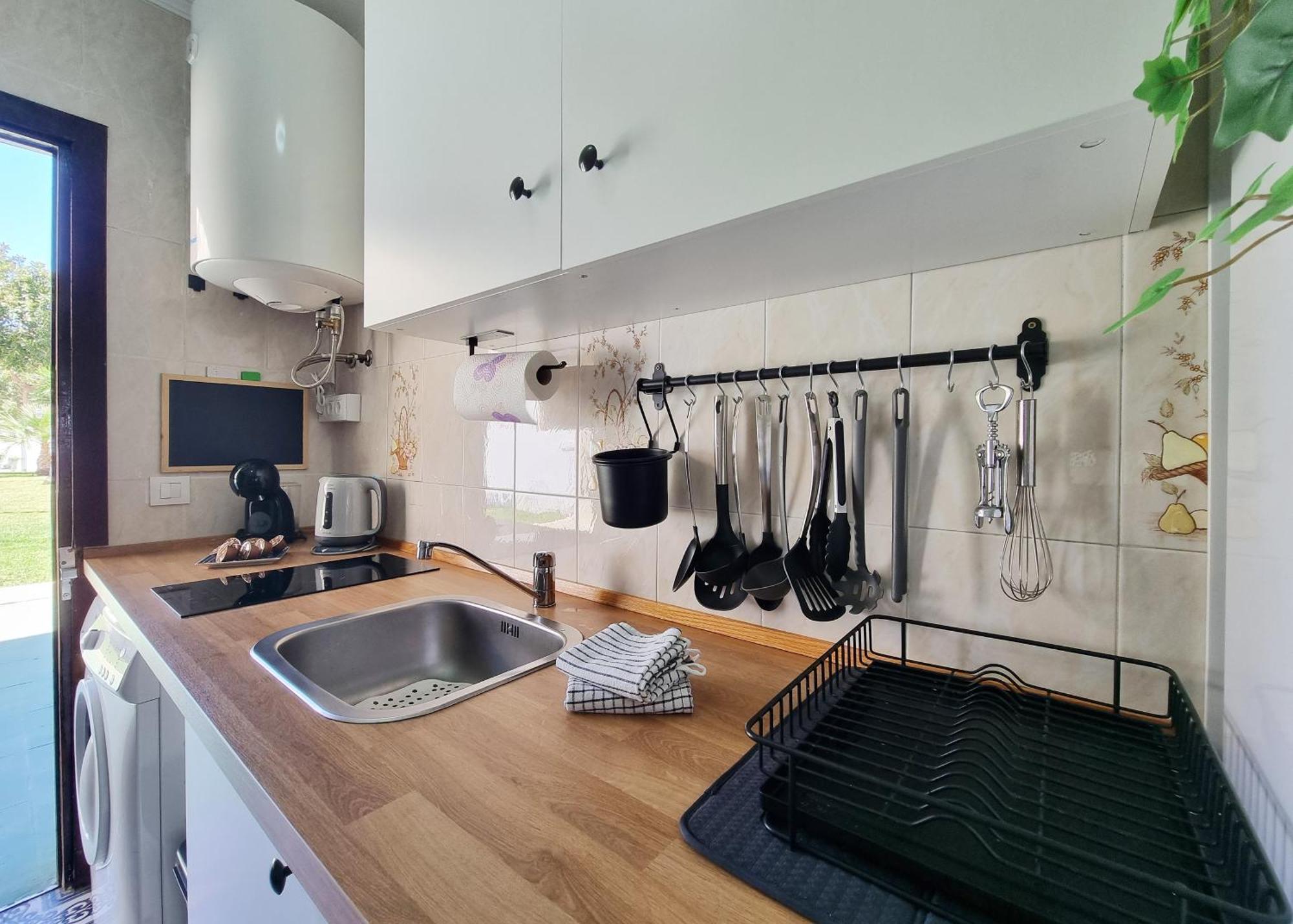 Tinoko Apartament In La Carihuela Beach Torremolinos Exteriör bild